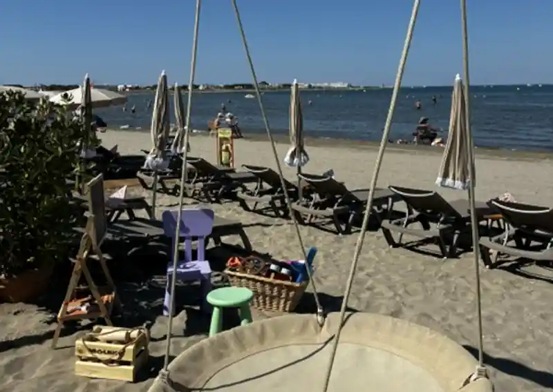 Beach Coffee Club